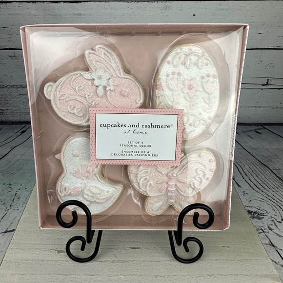 cupcakes & cashmere Other - Cupcakes and Cashmere Fake/Faux Easter Bunny Sugar/Gingerbread Cookie.
